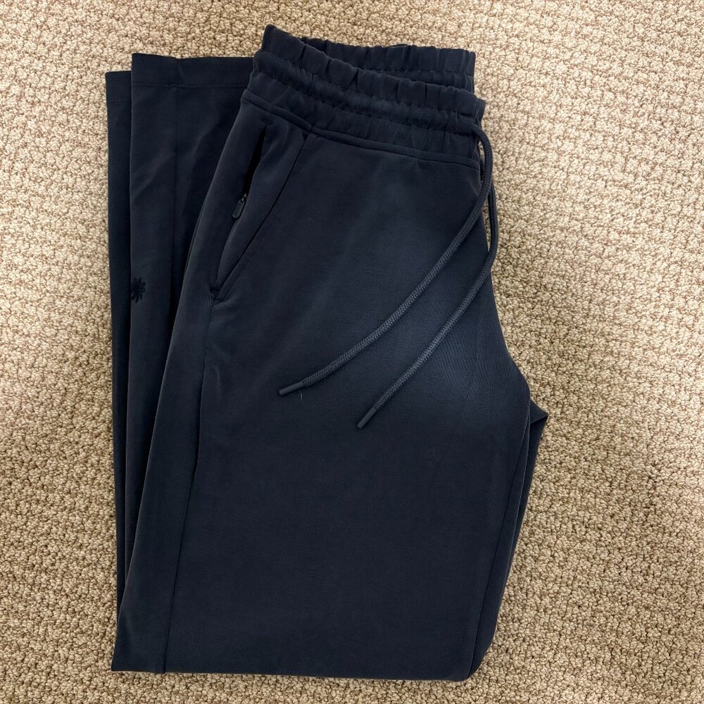 Athleta Seasoft Mid Rise Straight Pant – Size XS - Picture 4 of 5